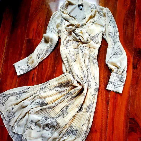 A New Day Cream Floral Dress - Size XS (NWOT) - Picture 2 of 13